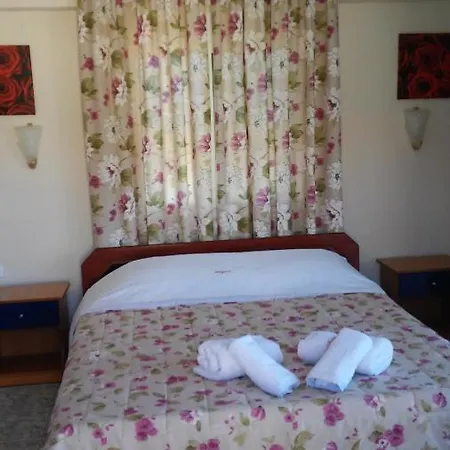 Anna Hotel Toroni